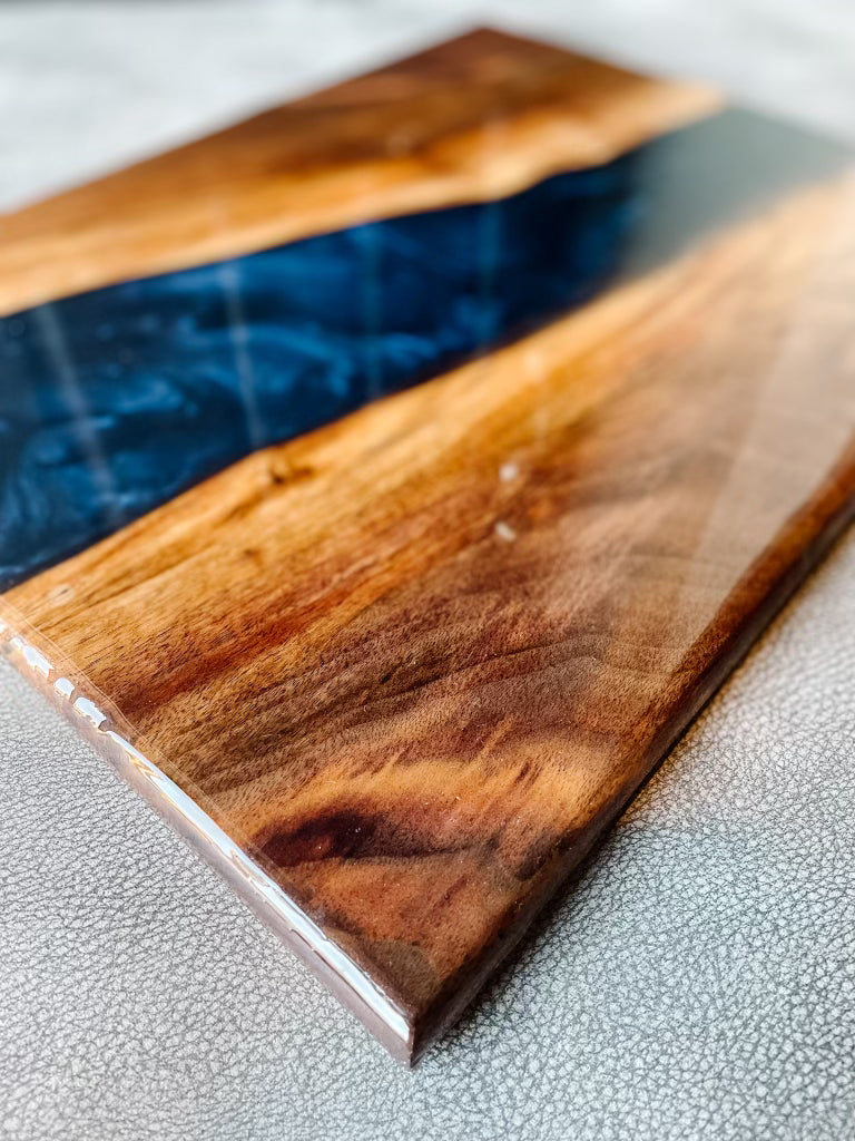 The “Noah” | Charcuterie Board (Midnight Blue and Black Walnut)